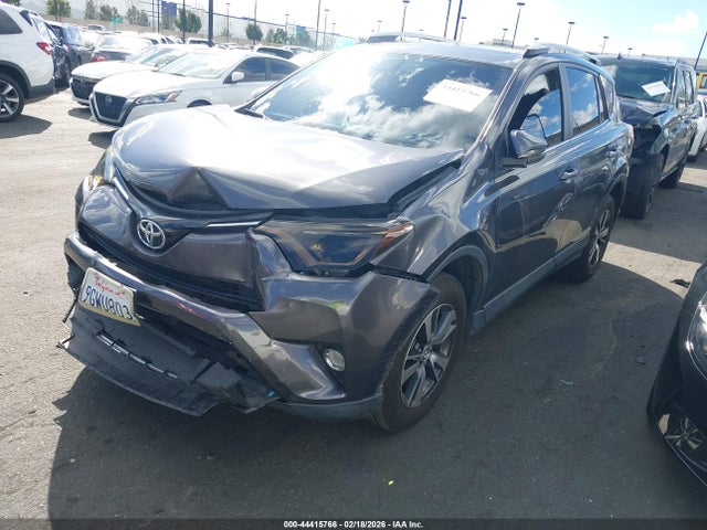 Toyota Rav4 Xle 2016 2T3WFREV0GW268439 Image 2