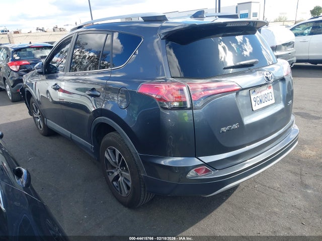 Toyota Rav4 Xle 2016 2T3WFREV0GW268439 Image 3