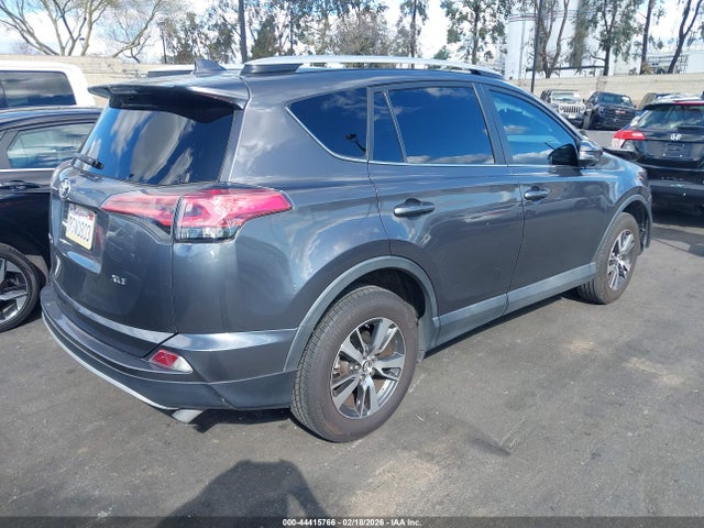Toyota Rav4 Xle 2016 2T3WFREV0GW268439 Image 4