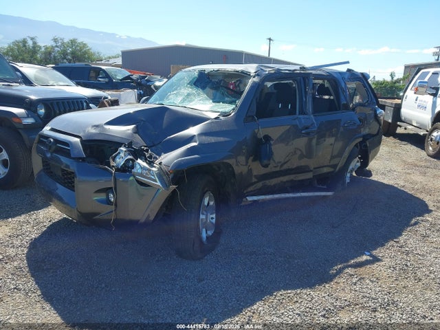 JTEMU5JR9P6130460 Toyota 4RUNNER SR5