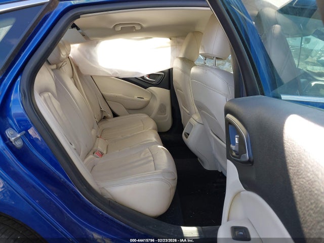 44415796 :رقم المزاد ، 1C3CCCAB7HN509608 vin ، 2017 Chrysler 200 Limited Platinum مزاد بيع