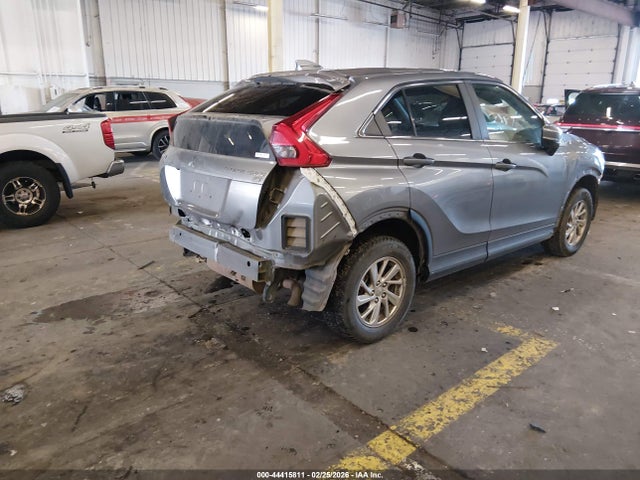 2019 MITSUBISHI ECLIPSE CROSS JA4AT3AA0KZ031200 Photo 3