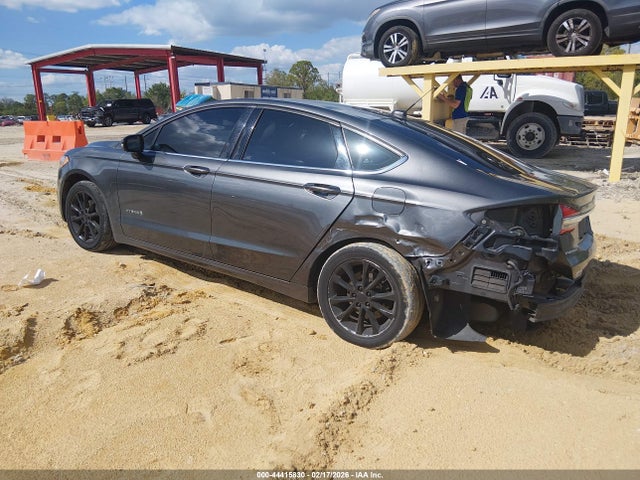 2017 FORD FUSION HYBRID 3FA6P0LU7HR172189 Photo 2