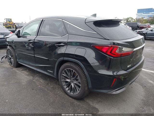 44415839 :رقم المزاد ، 2T2BGMCA0HC017085 vin ، 2017 Lexus Rx 450h F Sport مزاد بيع