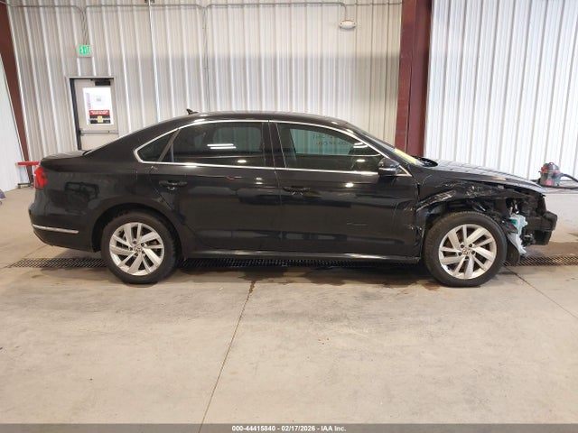 Volkswagen Passat 2.0t Se 2018 1VWBA7A32JC024708 Image 14