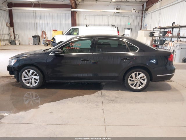Volkswagen Passat 2.0t Se 2018 1VWBA7A32JC024708 Image 15