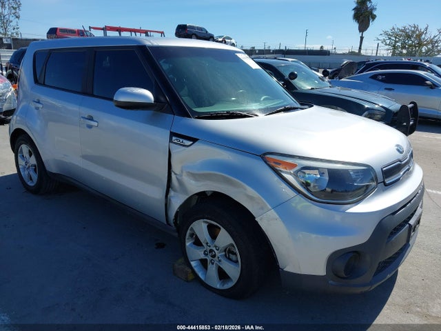 KNDJN2A27J7541573 KIA Soul