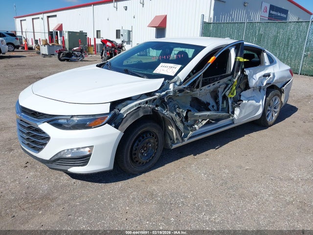 1G1ZD5ST7PF137484 Chevrolet Malibu Fwd 1lt