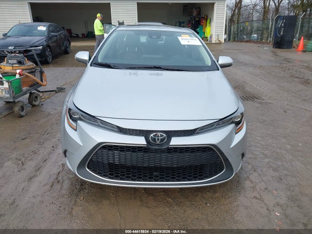 Toyota Corolla Xle 2022 JTDFPMAE0NJ215810 Image 13