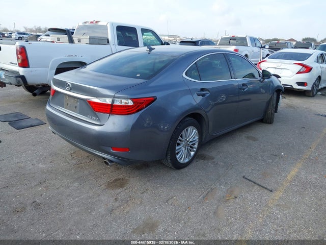 44415935 :رقم المزاد ، JTHBK1GG6D2004705 vin ، 2013 Lexus Es 350 مزاد بيع