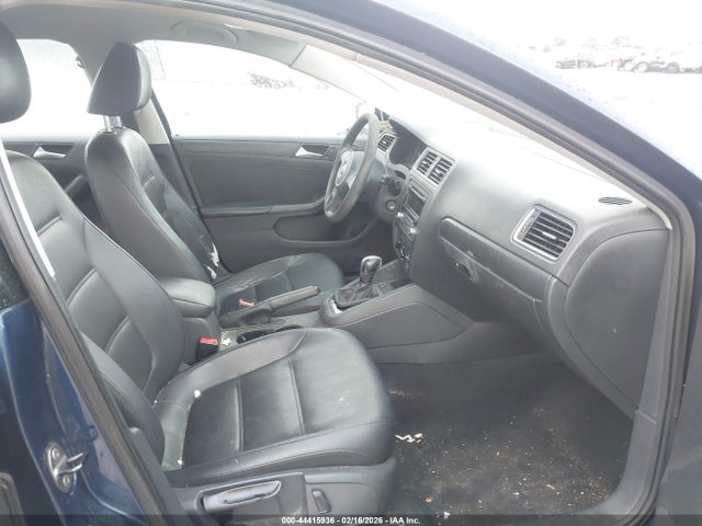 3VWD17AJ4EM424202 Volkswagen Jetta 1.8t Se