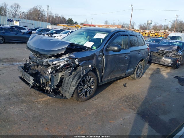 2017 MITSUBISHI OUTLANDER JA4AD2A33HZ032388 Photo 1