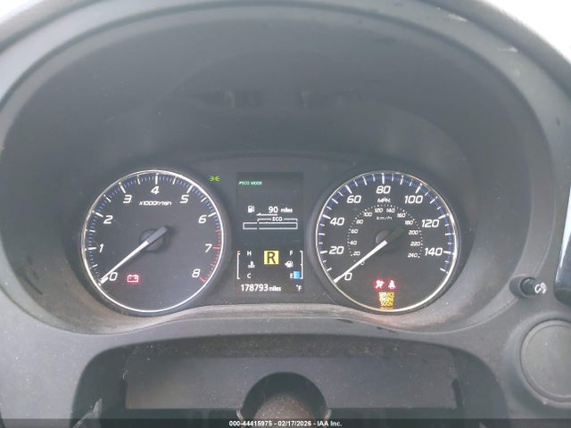 2017 MITSUBISHI OUTLANDER JA4AD2A33HZ032388 Photo 6