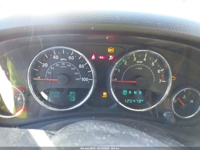 1C4BJWEG5FL744943 Jeep Wrangler Unlimited Sahara