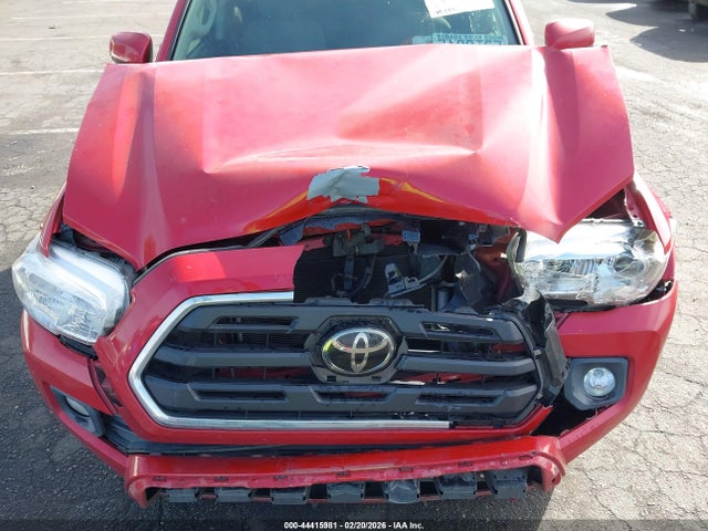 5TFAX5GN2KX159949 Toyota Tacoma Sr5