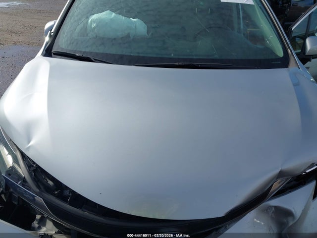5TDKRKEC1PS162286 Toyota SIENNA LE