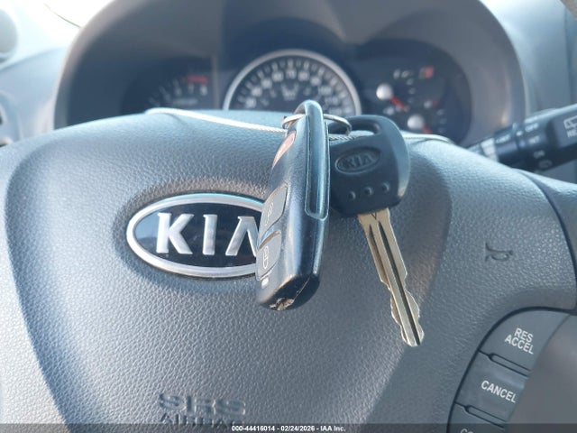 2012 KIA SEDONA KNDMG4C77C6449786 Photo 10