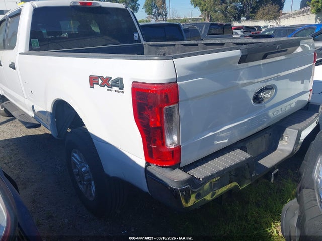 Ford F-250 Xlt 2019 1FT7W2B62KEC20689 Image 3
