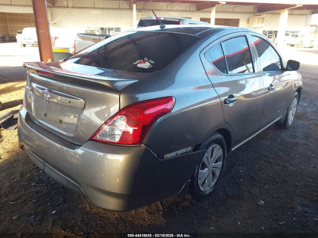 Продажа на аукционе авто 2017 Nissan Versa 1.6 S+, vin: 3N1CN7AP6HL844015, номер лота: 44416028