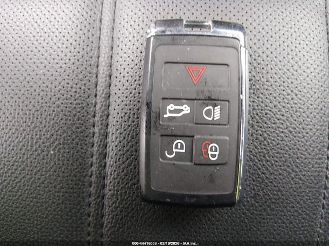 SALZJ2FX6RH240245 Land Rover Range Rover Evoque Core S