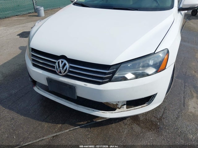 Продажа на аукционе авто 2012 Volkswagen Passat 2.5l Se, vin: 1VWBP7A35CC095001, номер лота: 44416052