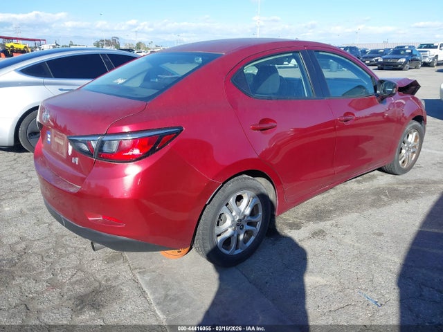 3MYDLBZV0GY123320 Scion IA