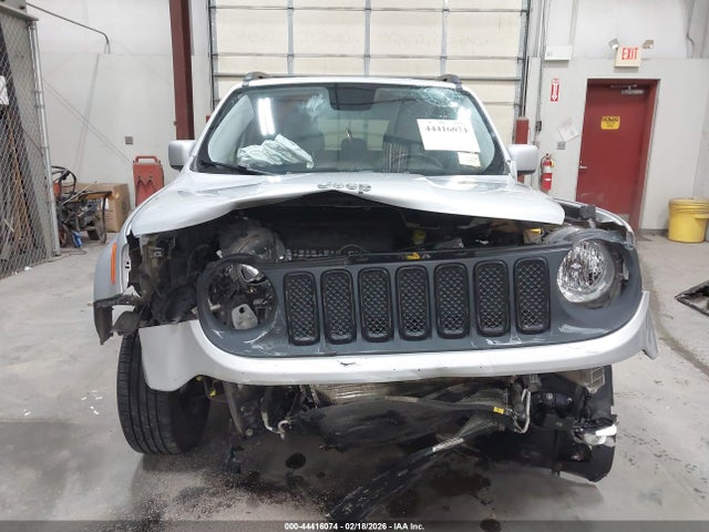 Продажа на аукционе авто 2015 Jeep Renegade Latitude, vin: ZACCJBBT0FPB74896, номер лота: 44416074