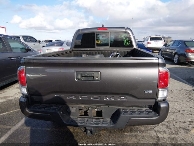 3TYRZ5CN3NT021919 Toyota Tacoma Trd Sport