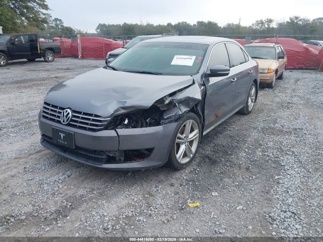 1VWBV7A33FC034644 Volkswagen Passat 2.0l Tdi Se