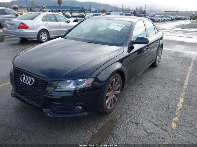 2011 AUDI A4 WAUDFAFL4BN055092 Photo 5