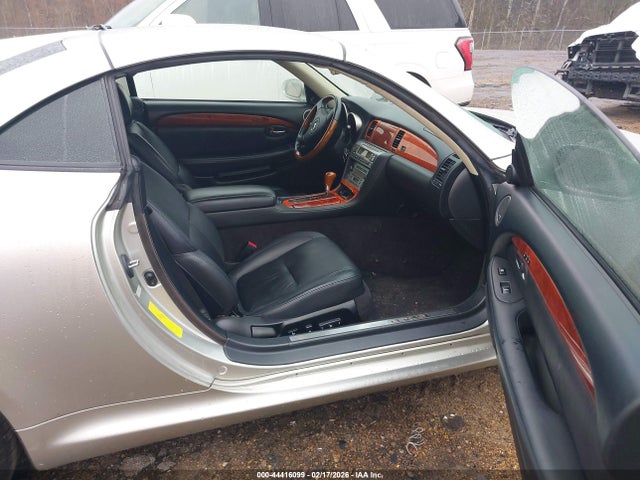 2004 LEXUS SC 430 JTHFN48YX40050423 Photo 4