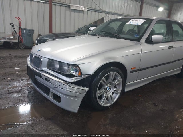 1998 Bmw 328i მანქანა იყიდება აუქციონზე, vin: WBACD4321WAV63564, აუქციონის ნომერი: 44416110