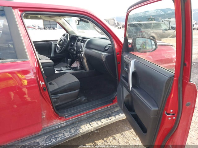 2020 TOYOTA 4RUNNER JTEBU5JR1L5759945 Photo 4
