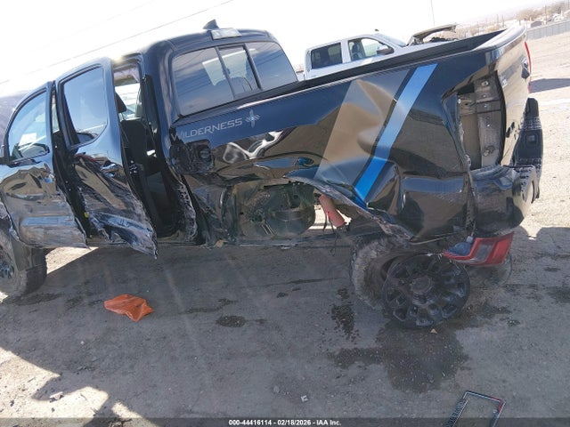 3TYCZ5AN5PT121855 Toyota Tacoma Sr V6