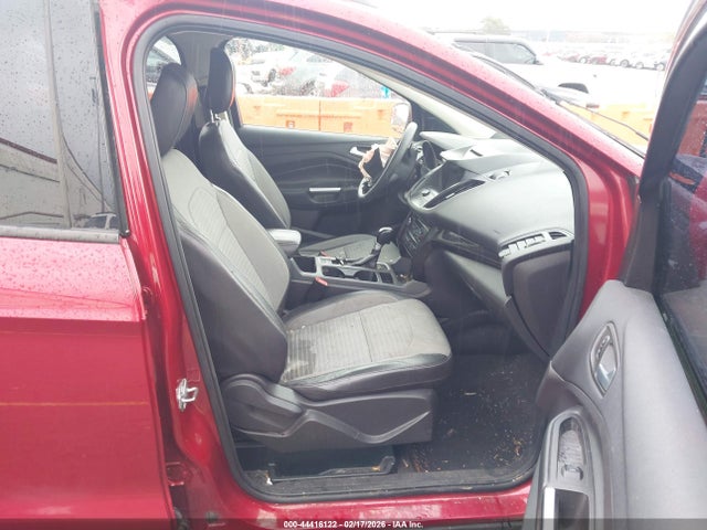 1FMCU9GD8JUB84639 Ford ESCAPE SE