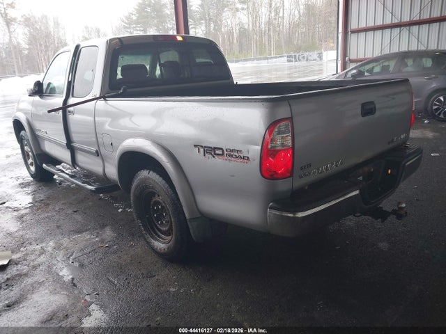 2005 TOYOTA TUNDRA 5TBBT44115S456354 Photo 2