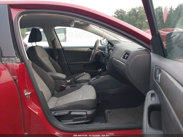 3VW2B7AJ9JM206951 Volkswagen Jetta 1.4t S