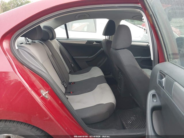 3VW2B7AJ9JM206951 Volkswagen Jetta 1.4t S