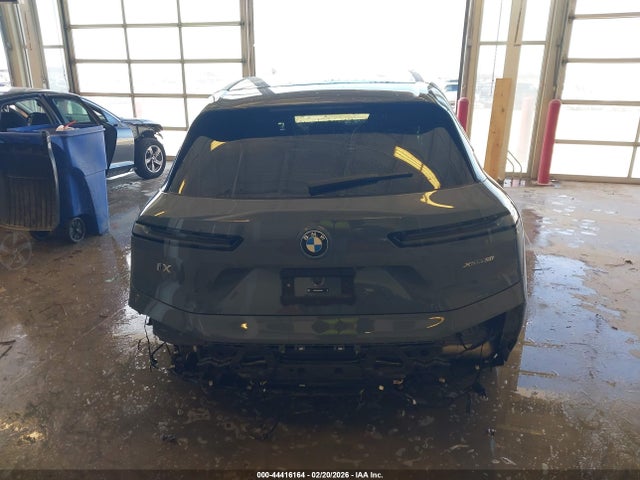 44416164 :رقم المزاد ، WB523CF02SCU39836 vin ، 2025 Bmw Ix Xdrive50 مزاد بيع