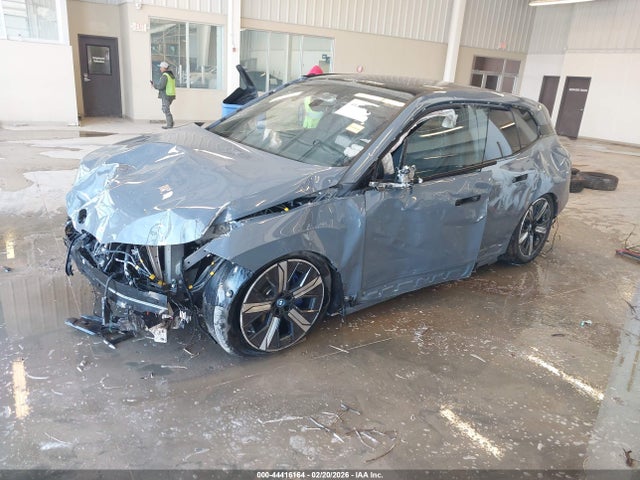 44416164 :رقم المزاد ، WB523CF02SCU39836 vin ، 2025 Bmw Ix Xdrive50 مزاد بيع