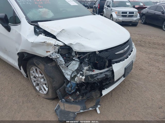 Продаж на аукціоні авто 2025 Chrysler Voyager Lx, vin: 2C4RC1CG9SR614034, номер лоту: 44416167