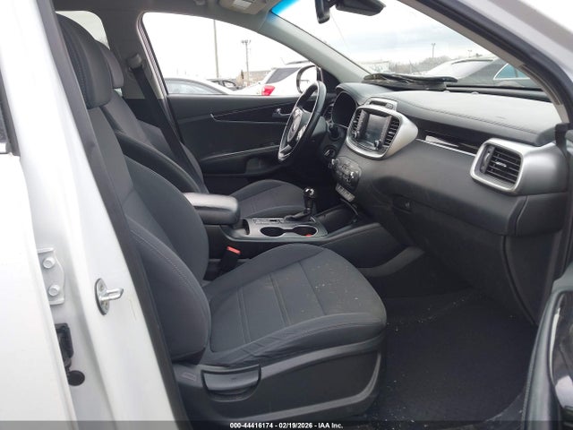 2017 Kia Sorento 2.4l Lx მანქანა იყიდება აუქციონზე, vin: 5XYPG4A36HG266901, აუქციონის ნომერი: 44416174