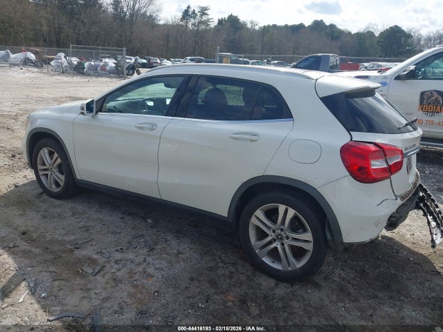 44416193 :رقم المزاد ، WDCTG4EB0JJ399928 vin ، 2018 Mercedes-benz Gla 250 مزاد بيع