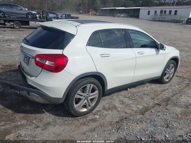 44416193 :رقم المزاد ، WDCTG4EB0JJ399928 vin ، 2018 Mercedes-benz Gla 250 مزاد بيع
