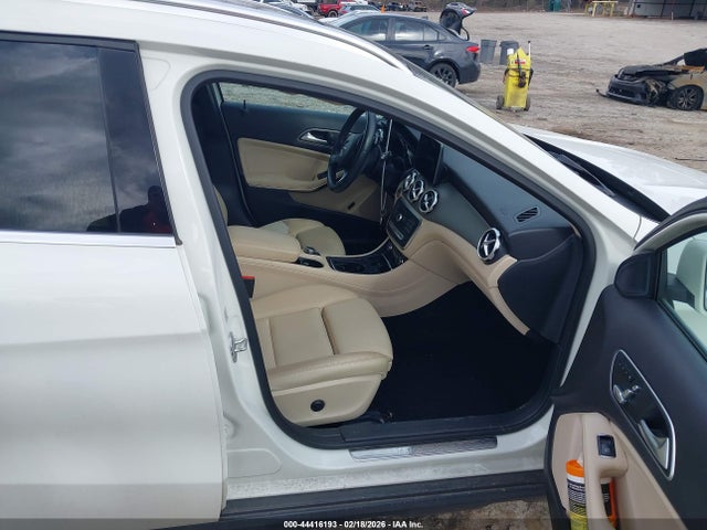 44416193 :رقم المزاد ، WDCTG4EB0JJ399928 vin ، 2018 Mercedes-benz Gla 250 مزاد بيع
