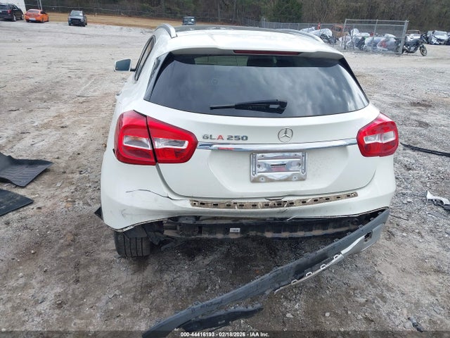 44416193 :رقم المزاد ، WDCTG4EB0JJ399928 vin ، 2018 Mercedes-benz Gla 250 مزاد بيع
