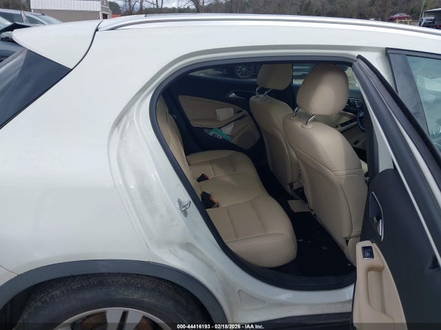 44416193 :رقم المزاد ، WDCTG4EB0JJ399928 vin ، 2018 Mercedes-benz Gla 250 مزاد بيع