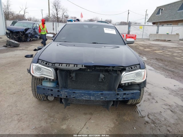 Продаж на аукціоні авто 2014 Chrysler 300c, vin: 2C3CCAEG9EH243796, номер лоту: 44416204