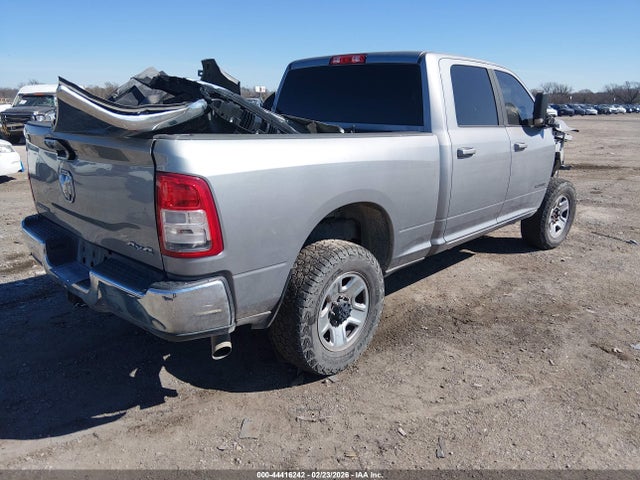 2022 RAM 2500 3C6UR5DLXNG235976 Photo 3