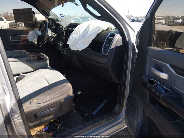 2022 RAM 2500 3C6UR5DLXNG235976 Photo 4